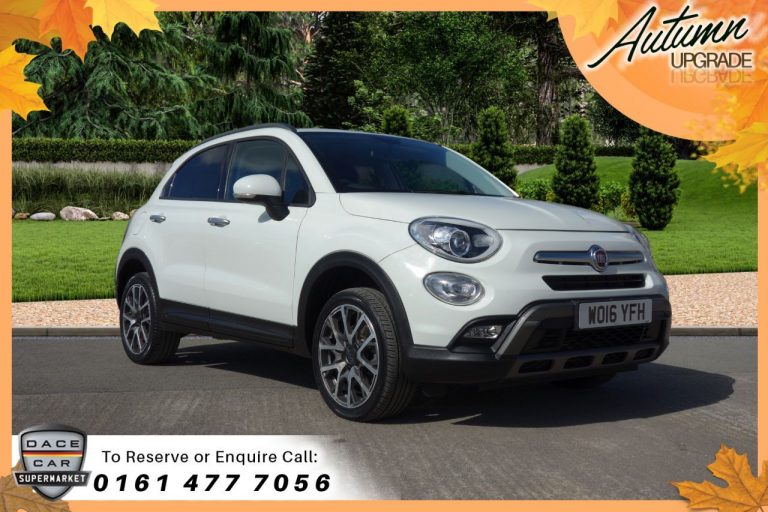Used 2016 WHITE FIAT 500X Hatchback 2.0 MULTIJET CROSS PLUS 5d AUTO 140 BHP DIESEL (reg. 2016-06-23) (Automatic) for sale in Stockport