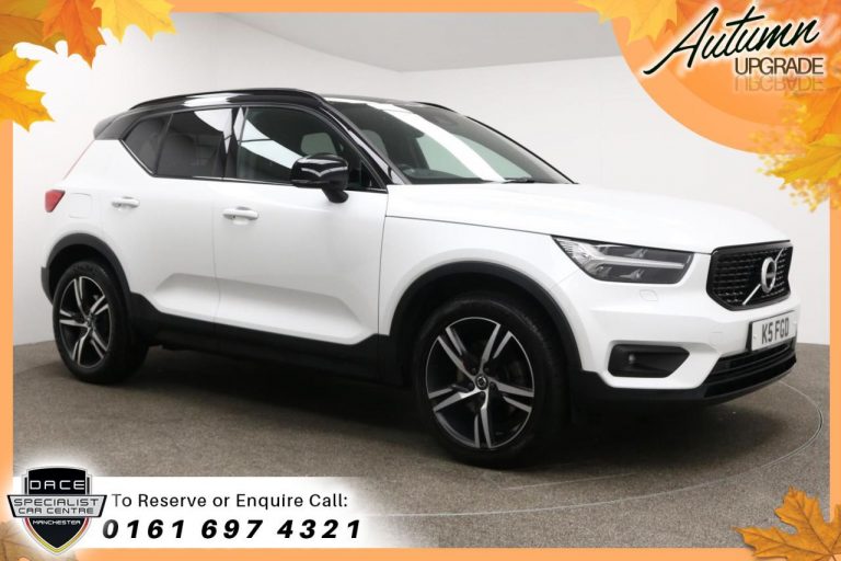 Used 2020 WHITE VOLVO XC40 Estate 2.0 T4 R-DESIGN 5d AUTO 188 BHP PETROL (reg. 2020-02-28) (Automatic) for sale in Stockport