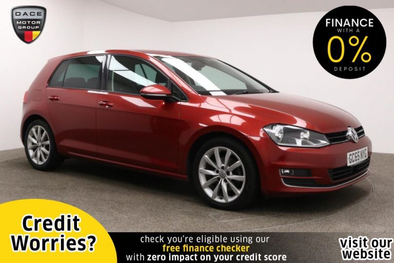 Used 2016 RED VOLKSWAGEN GOLF Hatchback 2.0 GT TDI BLUEMOTION TECHNOLOGY DSG 5d AUTO 148 BHP DIESEL (reg. 2016-02-11) (Automatic) for sale in Stockport
