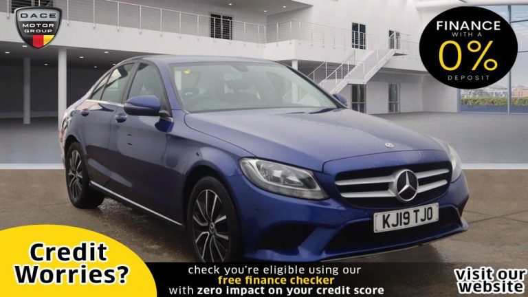 Used 2019 BLUE MERCEDES-BENZ C-CLASS Saloon 2.0 C 220 D SE 4d AUTO 192 BHP DIESEL (reg. 2019-05-17) (Automatic) for sale in Stockport