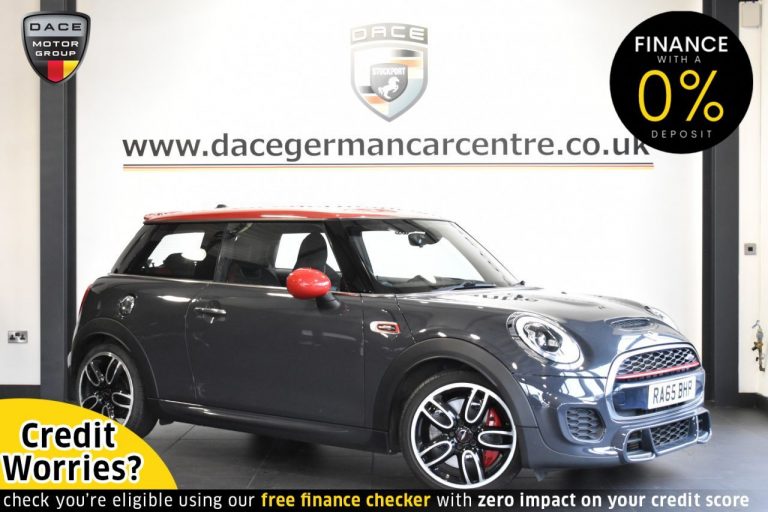 Used 2015 GREY MINI HATCH JOHN COOPER WORKS Hatchback 2.0 JOHN COOPER WORKS 3DR AUTO 228 BHP PETROL (reg. 2015-12-17) (Automatic) for sale in Stockport