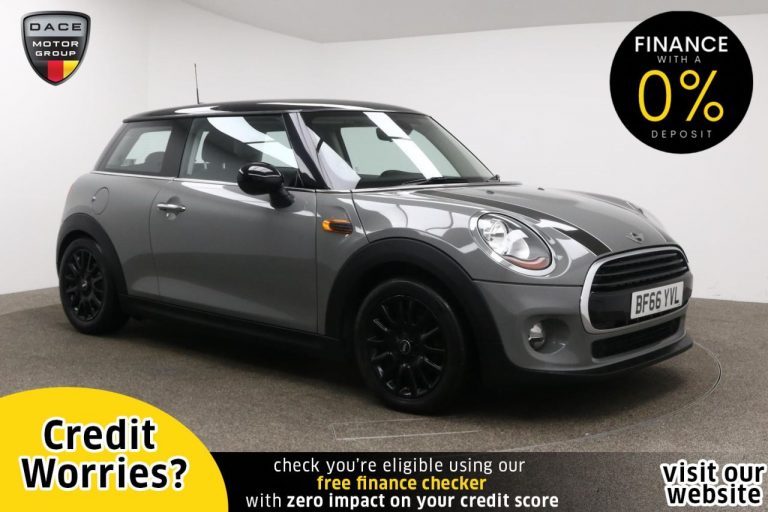 Used 2016 GREY MINI HATCH COOPER Hatchback 1.5 COOPER 3d AUTO 134 BHP PETROL (reg. 2016-09-20) (Automatic) for sale in Stockport