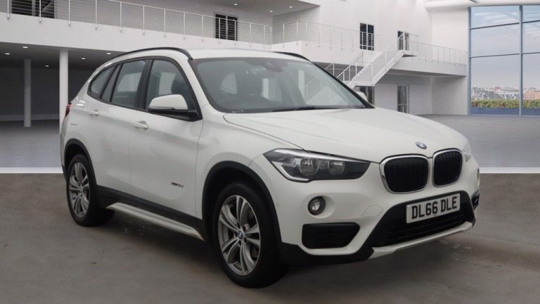 Used 2016 WHITE BMW X1 Estate 2.0 XDRIVE18D SPORT 5d AUTO 148 BHP DIESEL (reg. 2016-11-04) (Automatic) for sale in Stockport