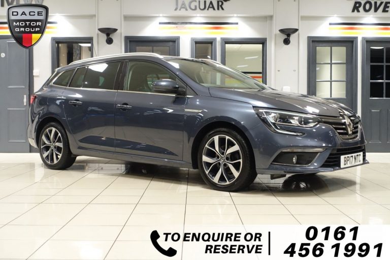 Used 2017 GREY RENAULT MEGANE Estate 1.5 DYNAMIQUE NAV DCI 5d AUTO 110 BHP DIESEL (reg. 2017-08-18) (Automatic) for sale in Stockport