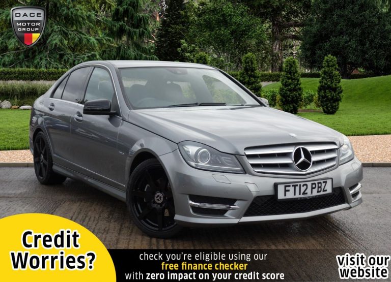 Used 2012 SILVER MERCEDES-BENZ C-CLASS Saloon 2.1 C220 CDI BLUEEFFICIENCY SPORT 4d 168 BHP DIESEL (reg. 2012-06-11) (Automatic) for sale in Stockport