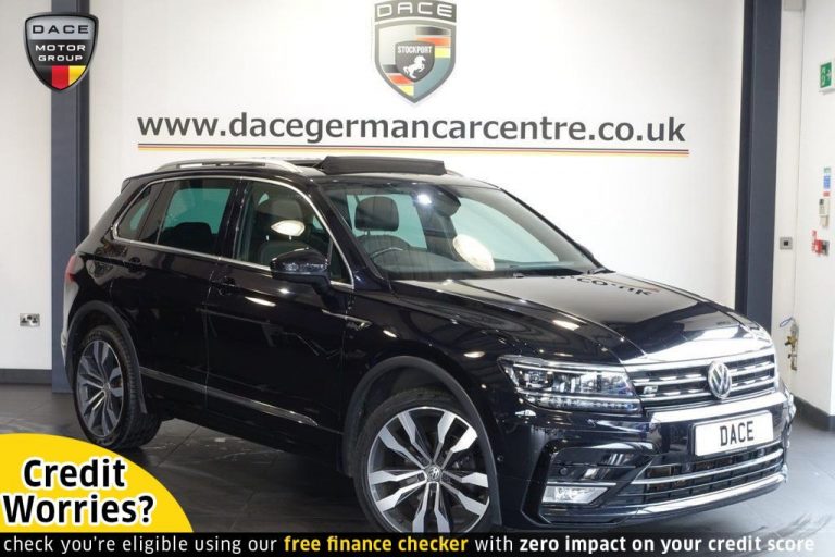 Used 2016 BLACK VOLKSWAGEN TIGUAN 4x4 2.0 R LINE TDI BMT 4MOTION DSG 5DR AUTO 148 BHP DIESEL (reg. 2016-12-14) (Automatic) for sale in Stockport