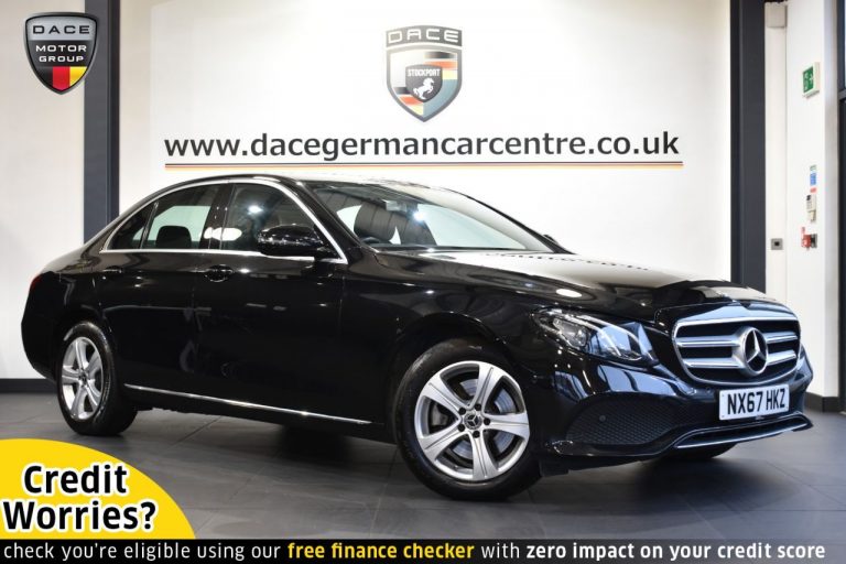 Used 2017 BLACK MERCEDES-BENZ E-CLASS Saloon 2.0 E 220 D 4MATIC SE 4DR AUTO 192 BHP DIESEL (reg. 2017-09-01) (Automatic) for sale in Stockport