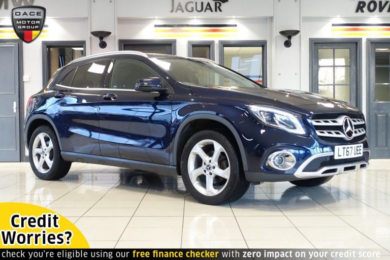 Used 2017 BLUE MERCEDES-BENZ GLA-CLASS Estate 2.1 GLA 200 D SPORT PREMIUM 5d AUTO 134 BHP DIESEL (reg. 2017-09-29) (Automatic) for sale in Stockport