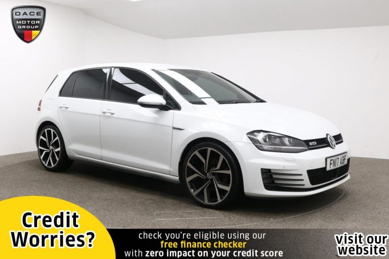 Used 2017 WHITE VOLKSWAGEN GOLF Hatchback 2.0 GTD DSG 5d 182 BHP DIESEL (reg. 2017-03-23) (Automatic) for sale in Stockport