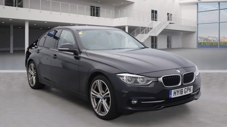 Used 2018 BLACK BMW 3 SERIES Saloon 2.0 318D SPORT 4DR AUTO 148 BHP DIESEL (reg. 2018-03-23) (Automatic) for sale in Stockport