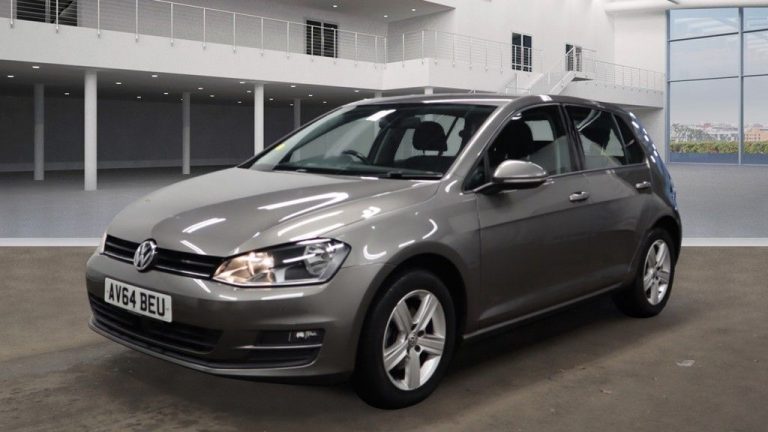 Used 2014 GREY VOLKSWAGEN GOLF Hatchback 1.4 MATCH TSI BLUEMOTION TECHNOLOGY DSG 5d AUTO 120 BHP PETROL (reg. 2014-09-25) (Automatic) for sale in Stockport