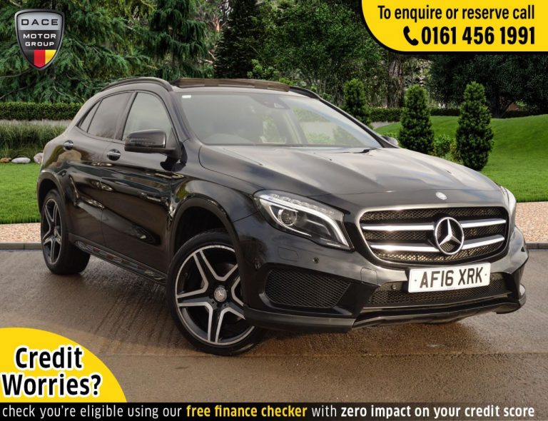 Used 2016 BLACK MERCEDES-BENZ GLA-CLASS Estate 2.0 GLA 250 4MATIC AMG LINE PREMIUM PLUS 5d AUTO 208 BHP PETROL (reg. 2016-03-31) (Automatic) for sale in Stockport