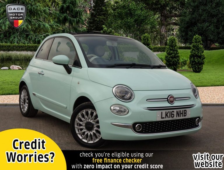 Used 2016 GREEN FIAT 500 Hatchback 1.2 LOUNGE DUALOGIC 3d AUTO 69 BHP PETROL (reg. 2016-06-23) (Automatic) for sale in Stockport