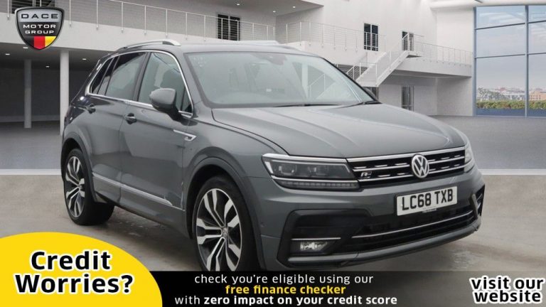Used 2019 GREY VOLKSWAGEN TIGUAN Estate 2.0 R-LINE TDI 4MOTION DSG 5d AUTO 188 BHP DIESEL (reg. 2019-01-08) (Automatic) for sale in Stockport