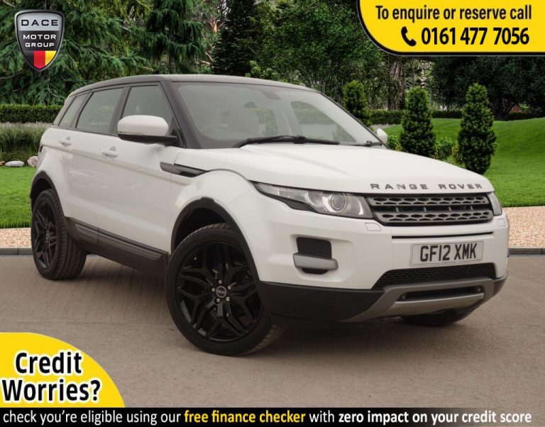 Used 2012 WHITE LAND ROVER RANGE ROVER EVOQUE Estate 2.2 SD4 PURE TECH 5d AUTO 190 BHP DIESEL (reg. 2012-05-25) (Automatic) for sale in Stockport