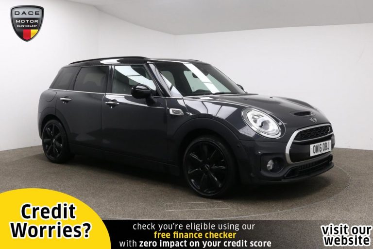 Used 2016 GREY MINI CLUBMAN Hatchback 2.0 COOPER S 5d AUTO 189 BHP PETROL (reg. 2016-07-08) (Automatic) for sale in Stockport