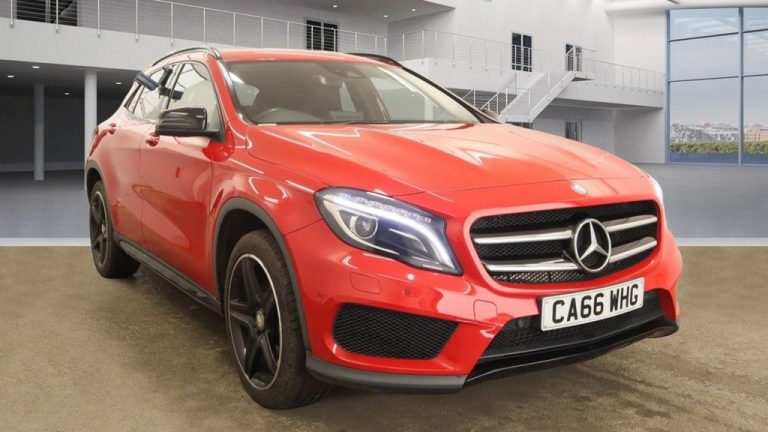 Used 2017 RED MERCEDES-BENZ GLA-CLASS Estate 2.1 GLA 220 D 4MATIC AMG LINE PREMIUM 5DR AUTO 174 BHP DIESEL (reg. 2017-01-16) (Automatic) for sale in Stockport
