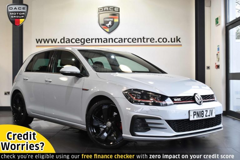 Used 2018 WHITE VOLKSWAGEN GOLF Hatchback 2.0 GTI TSI DSG 5DR AUTO 227 BHP PETROL (reg. 2018-03-01) (Automatic) for sale in Stockport