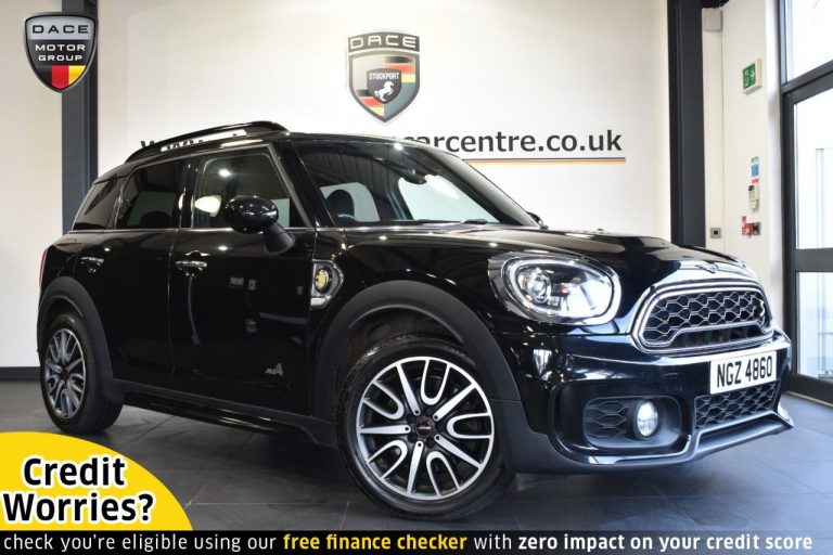 Used 2019 BLACK MINI COUNTRYMAN 4x4 1.5 COOPER S E ALL4 SPORT 5DR AUTO 222 BHP HYBRID ELECTRIC (reg. 2019-05-09) (Automatic) for sale in Stockport