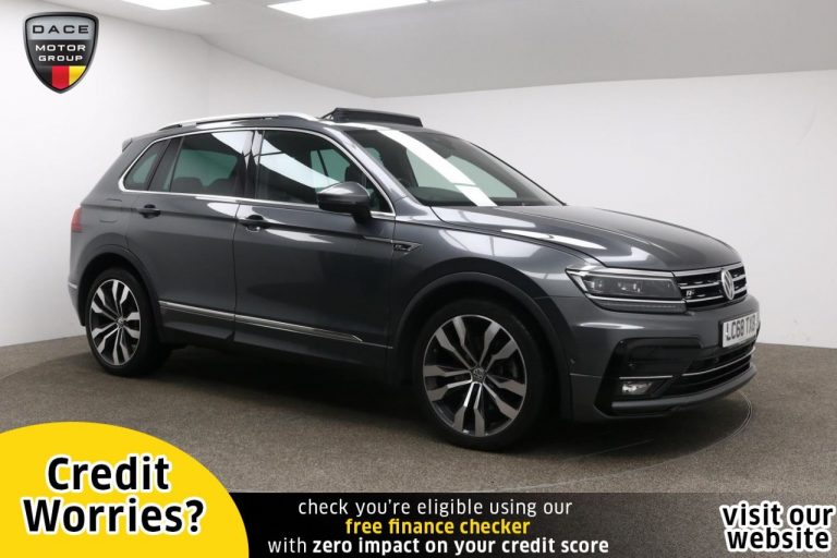 Used 2019 GREY VOLKSWAGEN TIGUAN Estate 2.0 R-LINE TDI 4MOTION DSG 5d AUTO 188 BHP DIESEL (reg. 2019-01-08) (Automatic) for sale in Stockport