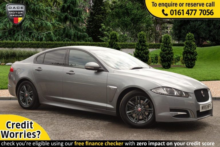 Used 2015 GREY JAGUAR XF Saloon 2.2 D R-SPORT 4d AUTO 163 BHP DIESEL (reg. 2015-03-02) (Automatic) for sale in Stockport