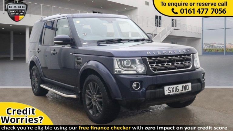 Used 2016 BLUE LAND ROVER DISCOVERY SUV 3.0 SDV6 GRAPHITE 5d AUTO 255 BHP DIESEL (reg. 2016-03-24) (Automatic) for sale in Stockport