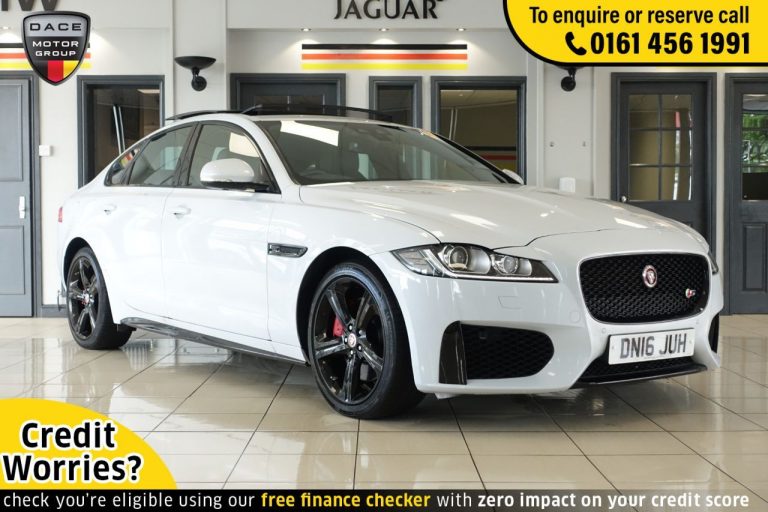 Used 2016 WHITE JAGUAR XF Saloon 3.0 V6 S 4d AUTO 296 BHP DIESEL (reg. 2016-05-29) (Automatic) for sale in Stockport