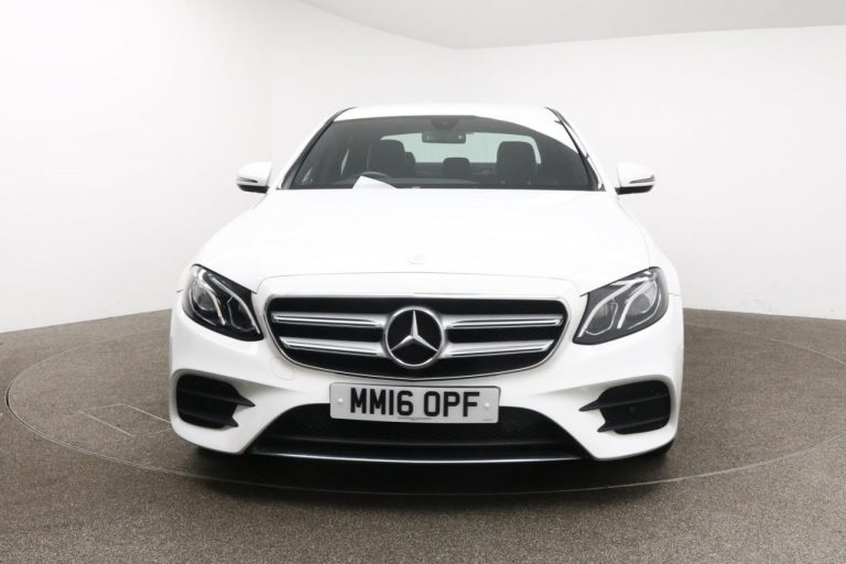 Used 2016 WHITE MERCEDES-BENZ E-CLASS Saloon 2.0 E 220 D AMG LINE 4d AUTO 192 BHP DIESEL (reg. 2016-06-24) (Automatic) for sale in Stockport