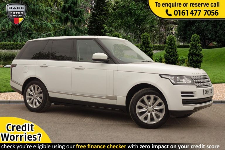 Used 2014 WHITE LAND ROVER RANGE ROVER SUV 3.0 TDV6 VOGUE SE 5d AUTO 258 BHP DIESEL (reg. 2014-12-02) (Automatic) for sale in Stockport