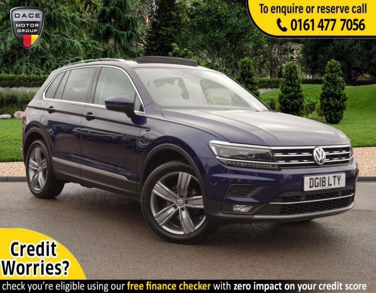 Used 2018 BLUE VOLKSWAGEN TIGUAN SUV 2.0 SEL TDI BMT 4MOTION DSG 5d AUTO 148 BHP DIESEL (reg. 2018-03-09) (Automatic) for sale in Stockport