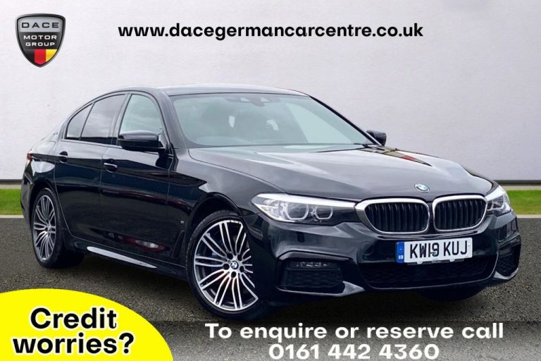 Used 2019 BLACK BMW 5 SERIES Saloon 2.0 530E M SPORT 4d AUTO 249 BHP HYBRID ELECTRIC (reg. 2019-03-31) (Automatic) for sale in Stockport