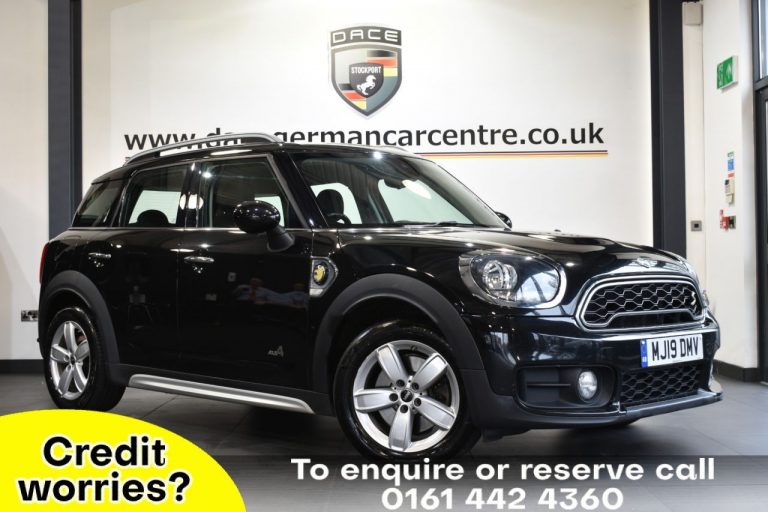 Used 2019 BLACK MINI COUNTRYMAN 4x4 1.5 COOPER S E ALL4 CLASSIC 5DR AUTO 222 BHP HYBRID ELECTRIC (reg. 2019-05-31) (Automatic) for sale in Stockport