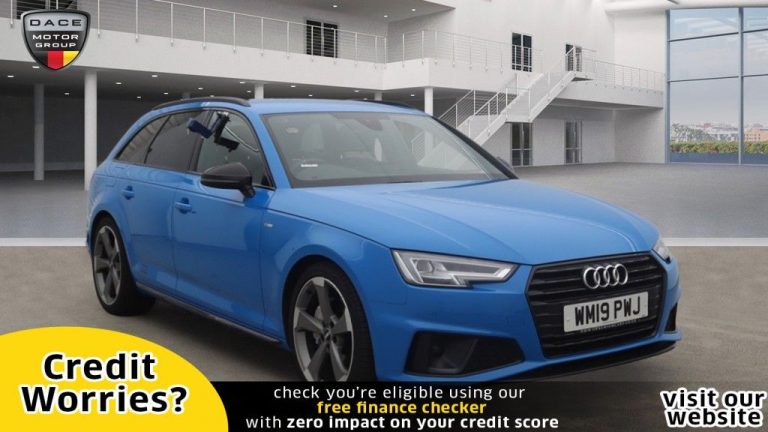 Used 2019 BLUE AUDI A4 Estate 2.0 AVANT TDI BLACK EDITION 5d AUTO 188 BHP DIESEL (reg. 2019-05-20) (Automatic) for sale in Stockport