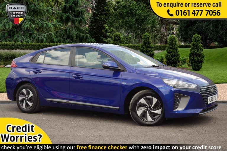 Used 2019 BLUE HYUNDAI IONIQ Hatchback 1.6 SE MHEV 5d AUTO 140 BHP HYBRID ELECTRIC (reg. 2019-01-23) (Automatic) for sale in Stockport