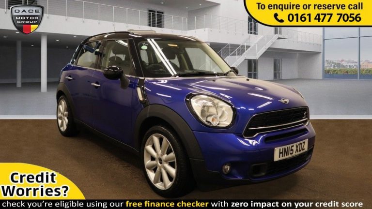 Used 2015 BLUE MINI COUNTRYMAN Hatchback 2.0 COOPER SD 5d AUTO 141 BHP DIESEL (reg. 2015-07-06) (Automatic) for sale in Stockport