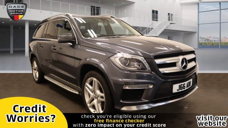 Used 2015 GREY MERCEDES-BENZ GL CLASS Estate 3.0 GL350 BLUETEC AMG SPORT 5d AUTO 255 BHP DIESEL (reg. 2015-12-23) (Automatic) for sale in Stockport