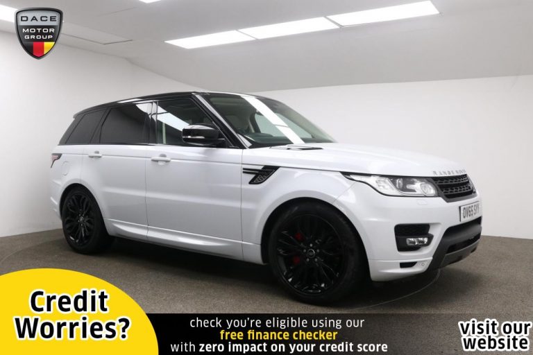 Used 2015 WHITE LAND ROVER RANGE ROVER SPORT Estate 3.0 SDV6 AUTOBIOGRAPHY DYNAMIC 5d AUTO 306 BHP DIESEL (reg. 2015-11-02) (Automatic) for sale in Stockport