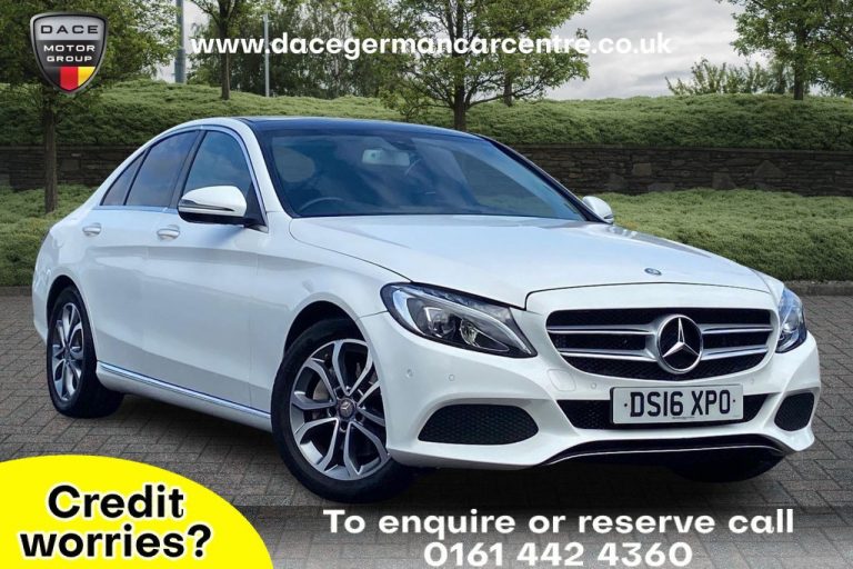 Used 2016 WHITE MERCEDES-BENZ C-CLASS Saloon 2.1 C250 D SPORT PREMIUM 4DR AUTO 204 BHP DIESEL (reg. 2016-04-29) (Automatic) for sale in Stockport
