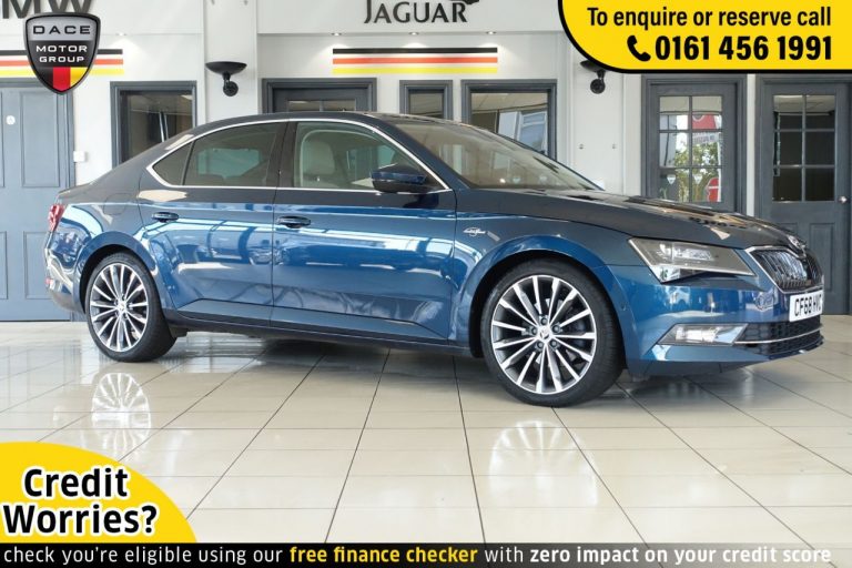 Used 2019 BLUE SKODA SUPERB Hatchback 2.0 LAURIN AND KLEMENT TDI DSG 5d AUTO 148 BHP DIESEL (reg. 2019-01-30) (Automatic) for sale in Stockport
