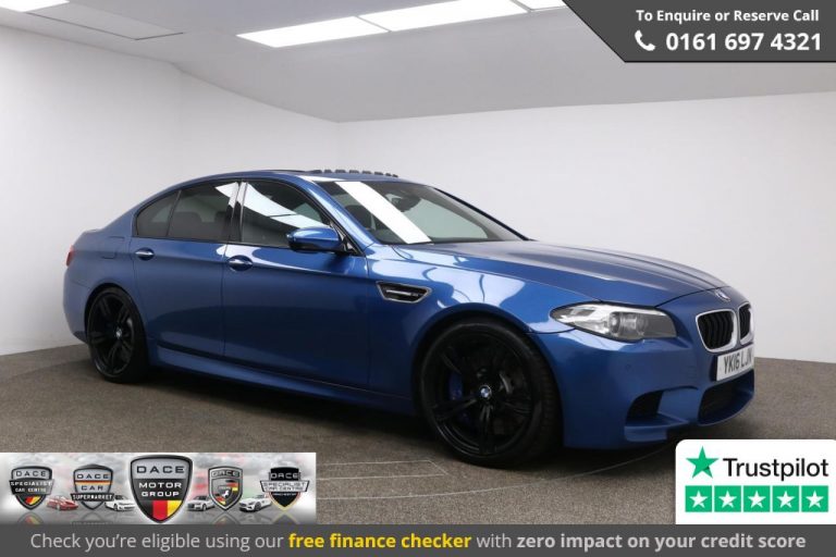 Used 2016 BLUE BMW M5 Saloon 4.4 M5 4d AUTO 567 BHP | COMPETITION PACK | SUN ROOF PETROL (reg. 2016-03-01) (Automatic) for sale in Stockport