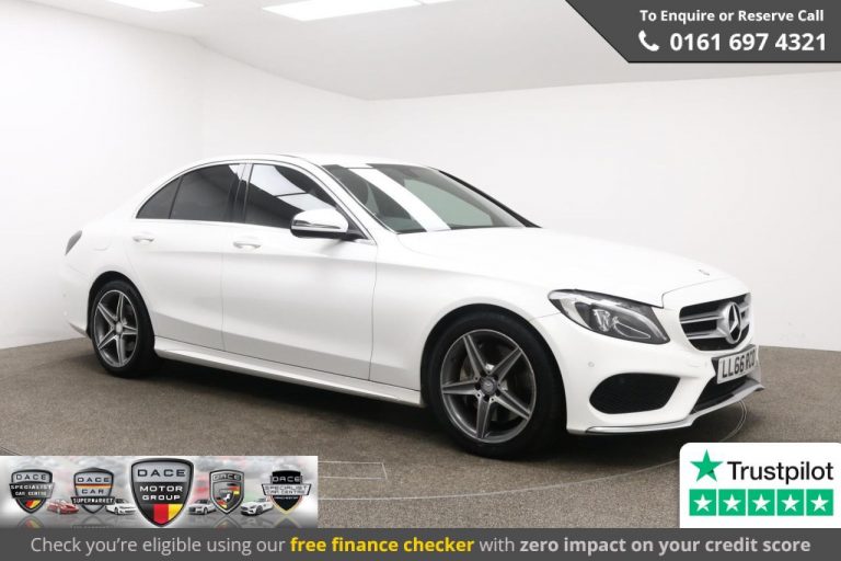 Used 2016 WHITE MERCEDES-BENZ C-CLASS Saloon 2.1 C250 D AMG LINE 4d AUTO 204 BHP DIESEL (reg. 2016-10-31) (Automatic) for sale in Stockport
