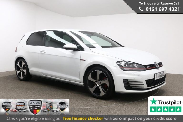 Used 2016 WHITE VOLKSWAGEN GOLF Hatchback 2.0 GTI LAUNCH DSG 3d AUTO 218 BHP PETROL (reg. 2016-09-30) (Automatic) for sale in Stockport