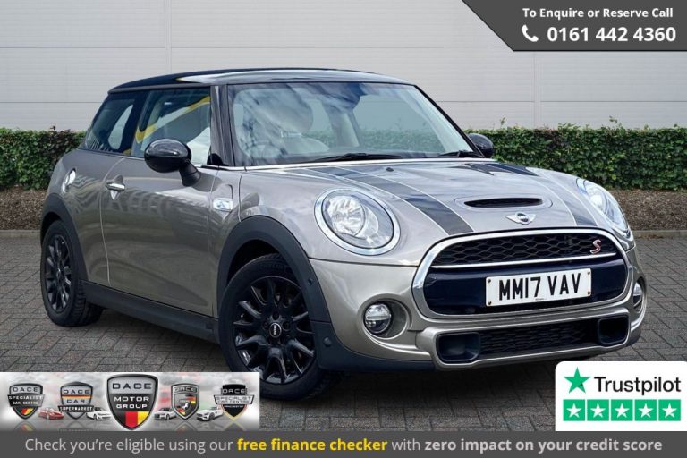 Used 2017 SILVER MINI HATCH COOPER Hatchback 2.0 COOPER S 3DR AUTO 189 BHP PETROL (reg. 2017-06-29) (Automatic) for sale in Stockport