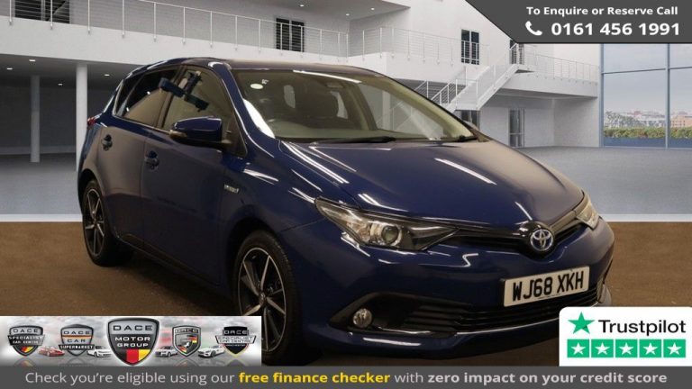 Used 2018 BLUE TOYOTA AURIS Hatchback 1.8 VVT-I DESIGN 5d AUTO 135 BHP HYBRID ELECTRIC (reg. 2018-10-10) (Automatic) for sale in Stockport