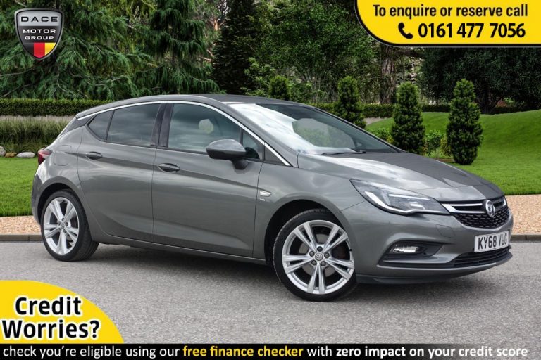 Used 2018 GREY VAUXHALL ASTRA Hatchback 1.6 SRI NAV CDTI S/S 5d AUTO 135 BHP DIESEL (reg. 2018-10-22) (Automatic) for sale in Stockport