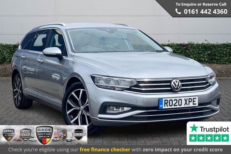 Used 2020 SILVER VOLKSWAGEN PASSAT Estate 1.6 SEL TDI DSG 5DR AUTO 119 BHP DIESEL (reg. 2020-03-31) (Automatic) for sale in Stockport