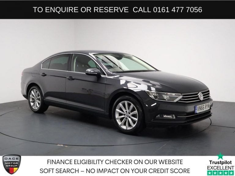 Used 2016 GREY VOLKSWAGEN PASSAT Saloon 2.0 TDI BlueMotion Tech SE Business Saloon 4dr Diesel DSG Euro 6 (s/s) (150 ps) DIESEL (reg. 2016-11-14) (Automatic) for sale in Stockport
