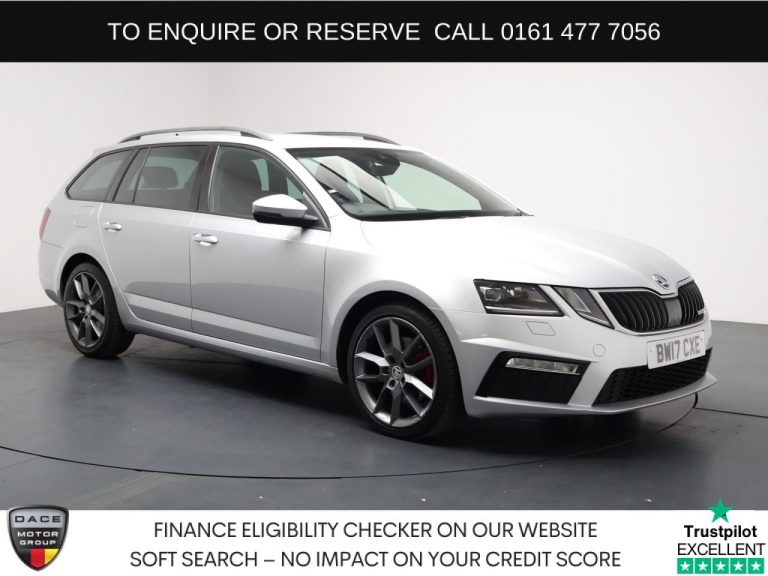 Used 2017 SILVER SKODA OCTAVIA Estate 2.0 TDI vRS Estate 5dr Diesel DSG Euro 6 (s/s) (184 ps) DIESEL (reg. 2017-07-25) (Automatic) for sale in Stockport