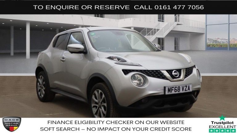 Used 2018 SILVER NISSAN JUKE SUV 1.6 Tekna SUV 5dr Petrol XTRON Euro 6 (117 ps) PETROL (reg. 2018-09-01) (Automatic) for sale in Stockport
