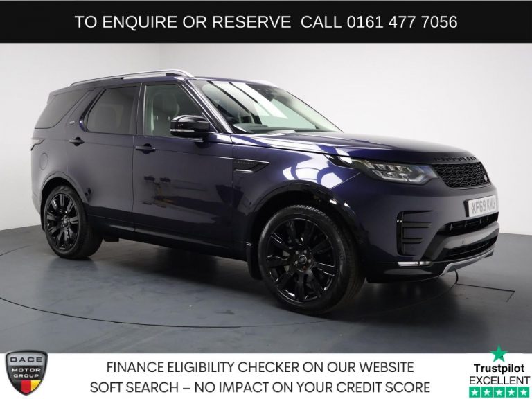 Used 2019 BLUE LAND ROVER DISCOVERY Estate 3.0 SDV6 HSE 5d AUTO 302 BHP DIESEL (reg. 2019-11-14) (Automatic) for sale in Stockport